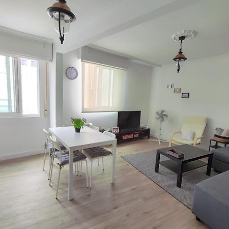 Alojate En El Corazon De Vigo Apartment Bagian luar foto